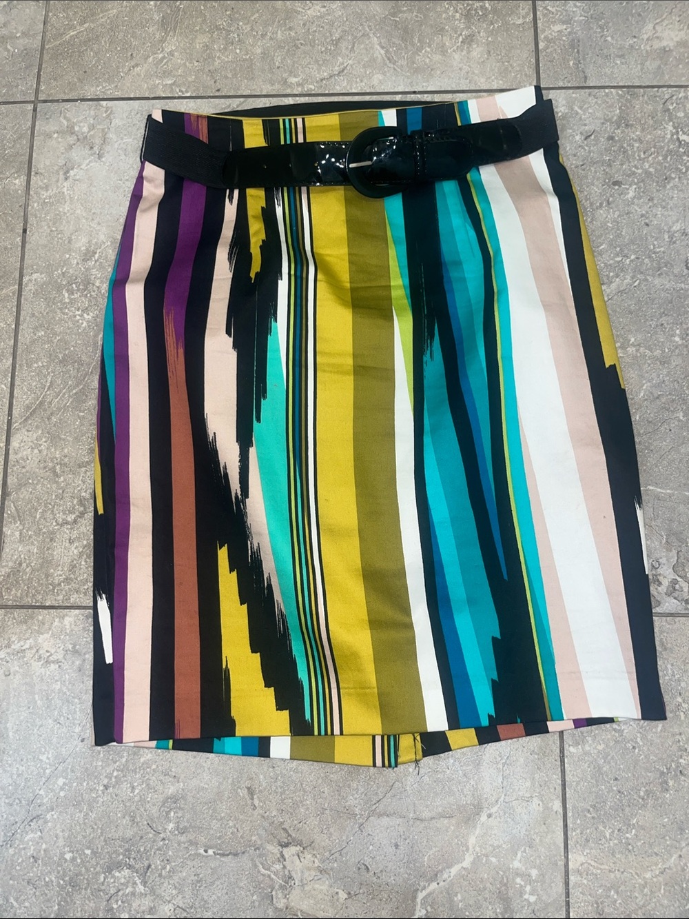 Multicolor Striped Pencil Skirt with Black Belt